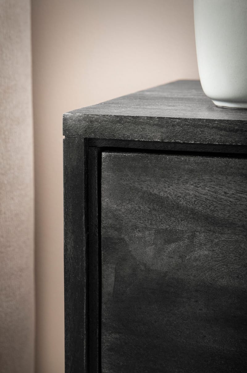 Corora nattbord 45 cm industriell stil - svart - Møbler - Bord - Avlastningsbord & sidobord - Sengebord & nattbord