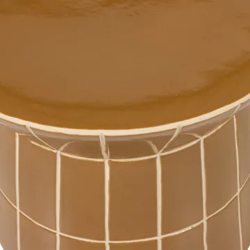 Dekorativt sidebord Plu 38 cm rundt - Honninggul - Møbler - Bord - Avlastningsbord & sidobord - Lampebord & sidebord