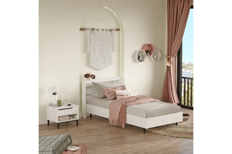 Erhan Nattbord 205,6 cm - Hvit - Møbler - Bord - Avlastningsbord & sidobord - Sengebord & nattbord