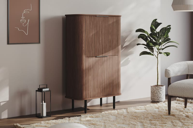 Kopparbo Høyskap - Mørk brun valnøttre - Oppbevaring - Skap - Oppbevaringsskap