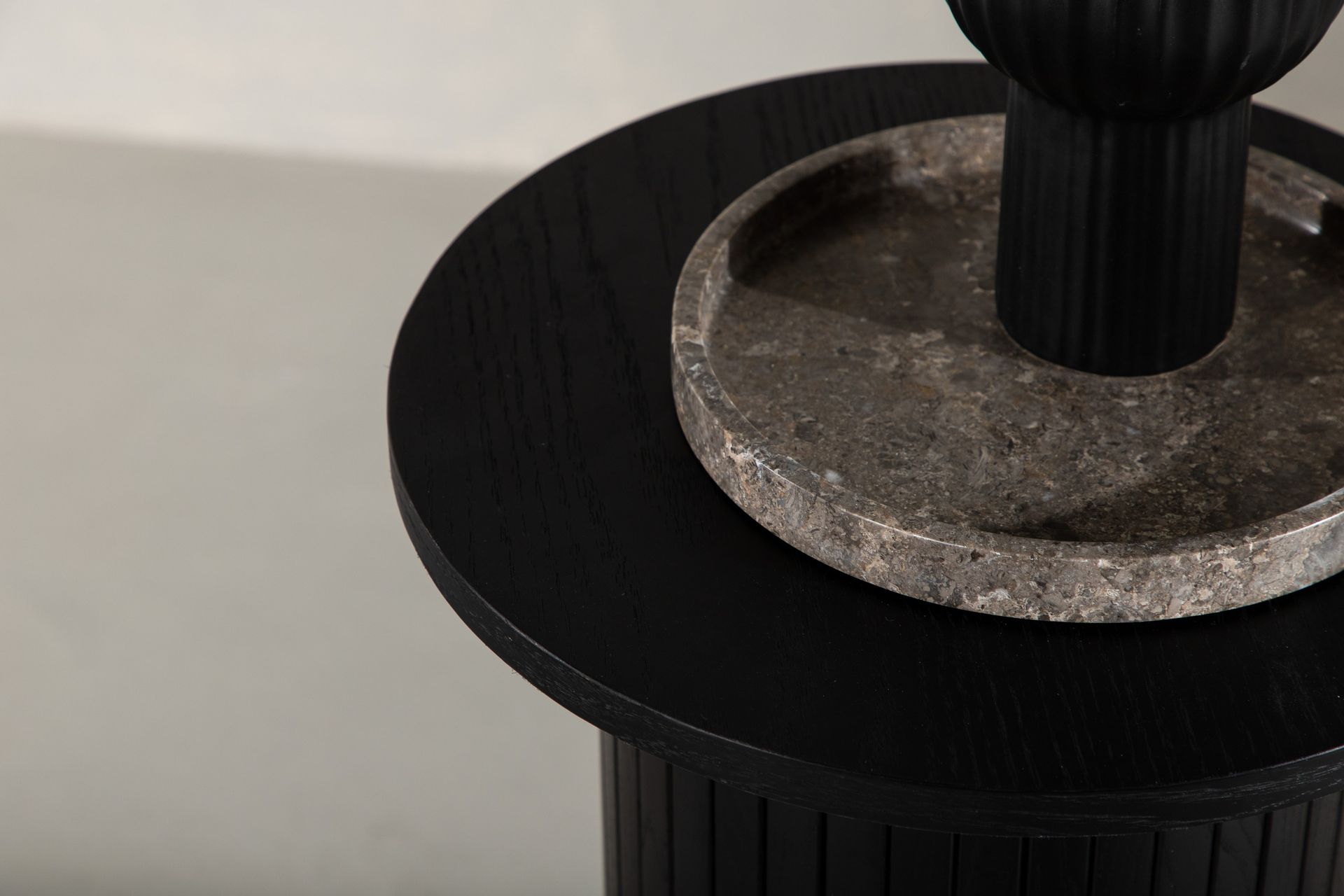 Bianca Sidebord 40x65 cm Rundt - Sort - Møbler - Bord - Avlastningsbord & sidobord - Pidestall & blomsterpidestall