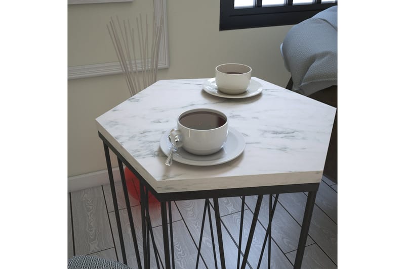 Falan Sidebord 40 cm Heksagon Marmormønster - Hvit/Svart - Møbler - Bord - Avlastningsbord & sidobord - Lampebord & sidebord