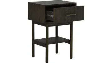 Nattbord NFG Lyon 1 skuff Brunlackad ek 66 cm - Brunlakkert eik - Møbler - Bord - Avlastningsbord & sidobord - Sengebord & nattbord