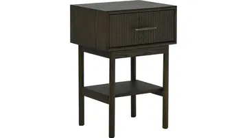Nattbord NFG Lyon 1 skuff Brunlackad ek 66 cm - Brunlakkert eik - Møbler - Bord - Avlastningsbord & sidobord - Sengebord & nattbord