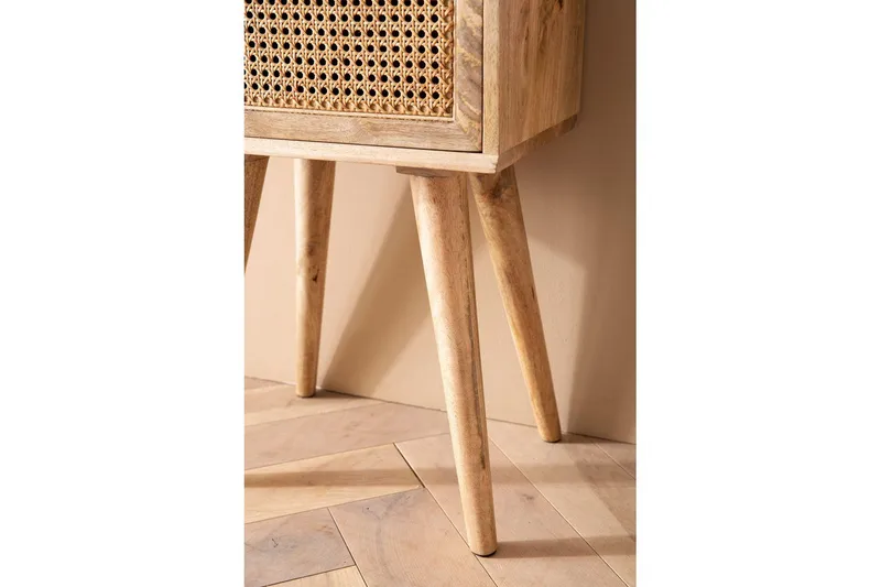 Nattbord Wohnling Massivt mangotre med 1 skuff med wienerfletting i moderne design Lysebrun - Møbler - Bord - Avlastningsbord & sidobord - Sengebord & nattbord
