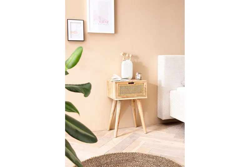 Nattbord Wohnling Massivt mangotre med 1 skuff med wienerfletting i moderne design Lysebrun - Møbler - Bord - Avlastningsbord & sidobord - Sengebord & nattbord