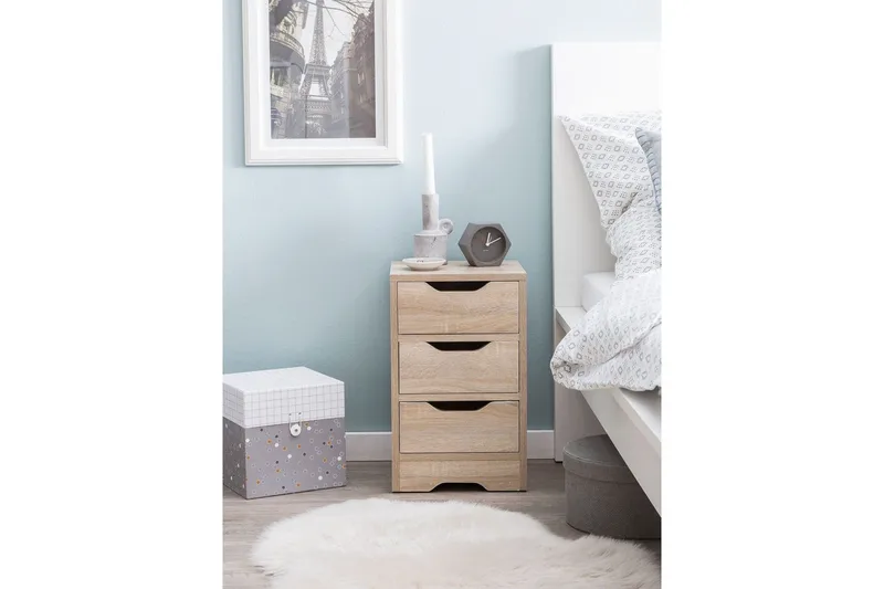 Nattbord Wohnling med 3 skuffer i et enkelt, moderne design for rammemadrass Sonoma - Sonoma - Møbler - Bord - Avlastningsbord & sidobord - Sengebord & nattbord