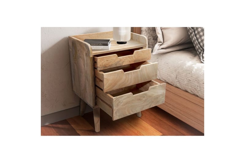 Nattbord Wohnling Moderne utseende med 3 skuffer laget av solid mangotre og en lagringshylle - Møbler - Bord - Avlastningsbord & sidobord - Sengebord & nattbord