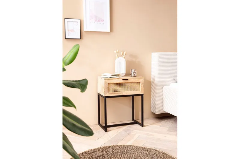 Nattbord Wohnling Solid Mangotre med 1 Skuffe med Wienerflettverk I Industrielt Utseende - Møbler - Bord - Avlastningsbord & sidobord - Sengebord & nattbord