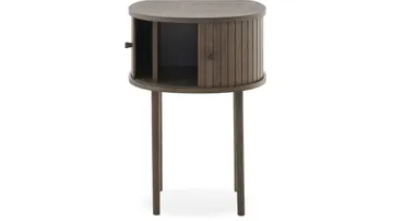 Nattbord Yngvar H68 cm - Brunlakkert eik - Møbler - Bord - Avlastningsbord & sidobord - Sengebord & nattbord