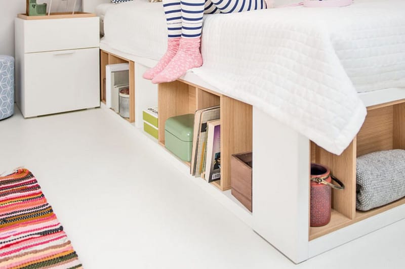 4You Nattbord 41 cm med Oppbevaring Hvit/Natur - VOX - Møbler - Bord - Avlastningsbord & sidobord - Sengebord & nattbord