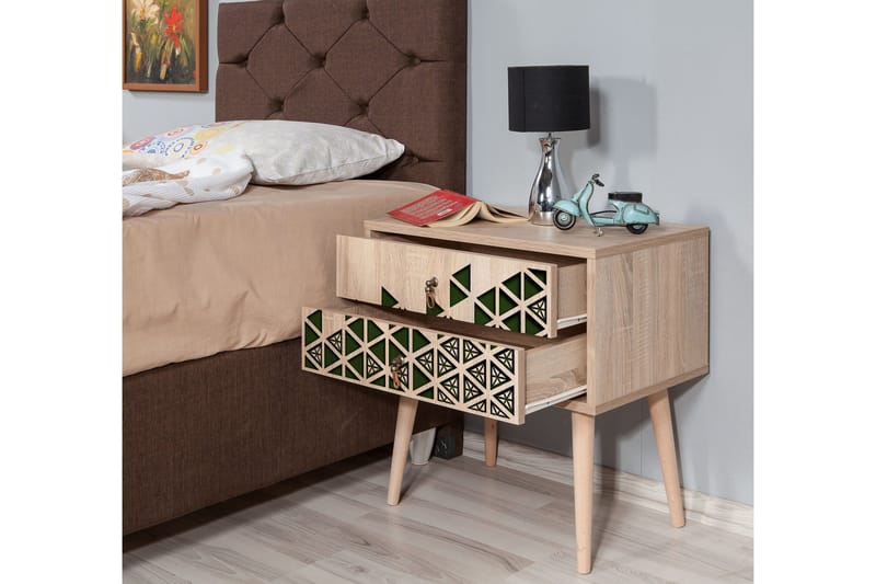 Brokind Nattbord 60 cm med Oppbevaring 2 Skuffer Trianglar - Natur/Grønn - Møbler - Bord - Avlastningsbord & sidobord - Sengebord & nattbord