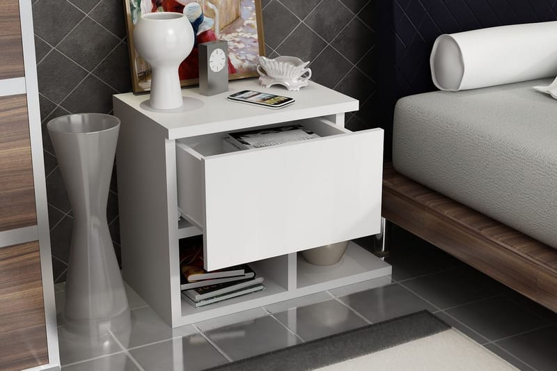 Decorotika Nattbord 46 cm med Oppbevaring Skuff + Hyller - Hvit - Møbler - Bord - Avlastningsbord & sidobord - Sengebord & nattbord