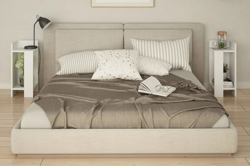 Decorta Nattbord 27 cm med Oppbevaring Hyller + Luker - Hvit - Møbler - Bord - Avlastningsbord & sidobord - Sengebord & nattbord
