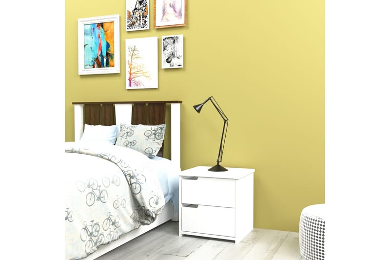 Hejde Nattbord 40 cm med Oppbevaring 2 Skuffer - Hvit - Møbler - Bord - Avlastningsbord & sidobord - Sengebord & nattbord