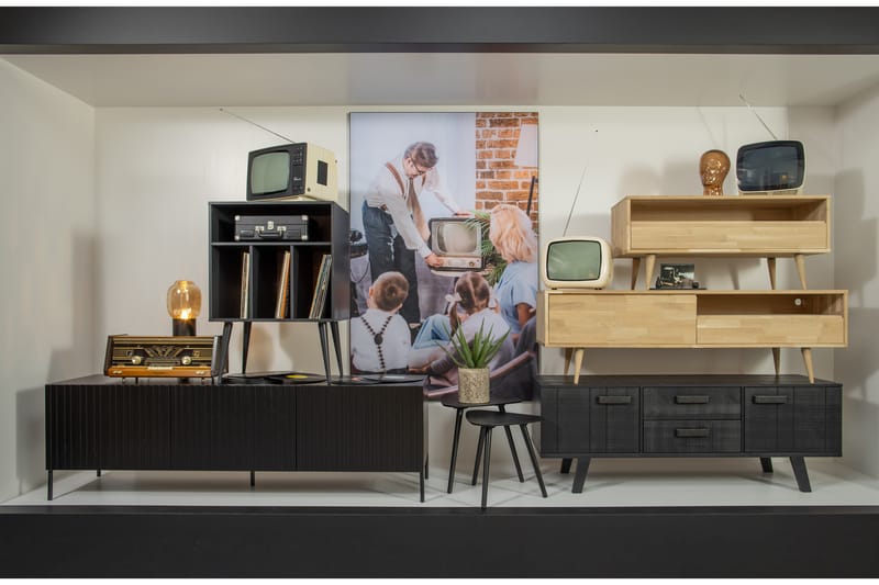 Nattbord Giacoma 60 cm med Oppbevaring Hyller - Valnøtt/Svart - Møbler - Bord - Avlastningsbord & sidobord - Sengebord & nattbord