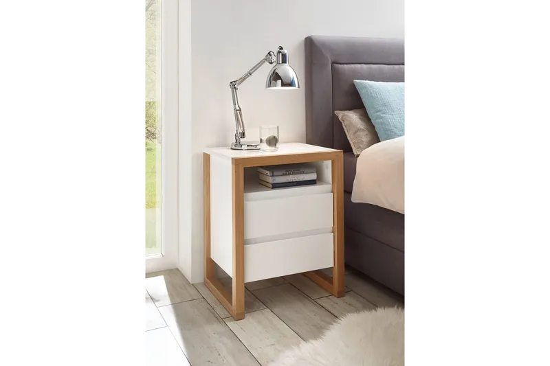 Nuzman Nattbord 48 cm - Hvit / Eik - Møbler - Bord - Avlastningsbord & sidobord - Sengebord & nattbord