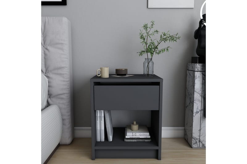Rinorea Nattbord 44,6x52,8 cm - Antrasitt - Møbler - Bord - Avlastningsbord & sidobord - Sengebord & nattbord