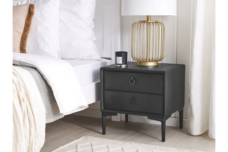 Sezanne Nattbord 44 cm - Konstlær/Svart - Møbler - Bord - Avlastningsbord & sidobord - Sengebord & nattbord