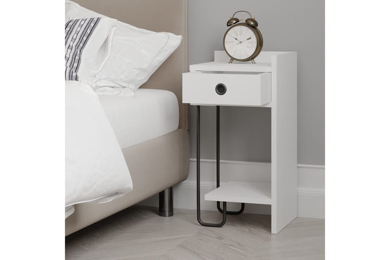 Sirius Nattbord 32x30 cm Hvit - Hanah Home - Møbler - Bord - Avlastningsbord & sidobord - Sengebord & nattbord