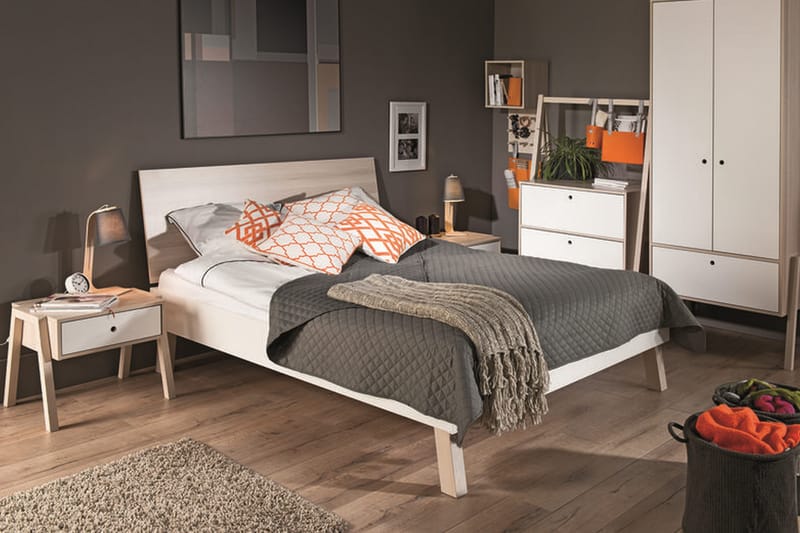 Spot Nattbord 58 cm med Oppbevaring Skuff Natur/Hvit - VOX - Møbler - Bord - Avlastningsbord & sidobord - Sengebord & nattbord