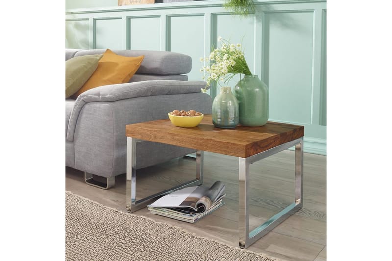 Sidebord Wohnling massivt tre, firkantet med metall kromben, landlig stil 60x60 cm - 60x60 cm - Møbler - Bord - Avlastningsbord & sidobord - Brettbord og småbord