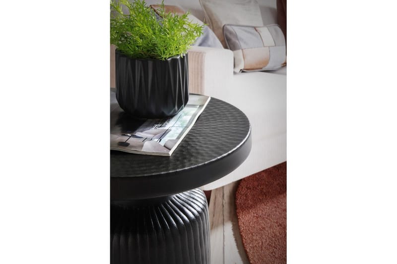 Sidebord Wohnling Metall Rund 40 cm Svart Hamret Utseende Industriell - Møbler - Bord - Avlastningsbord & sidobord - Lampebord & sidebord