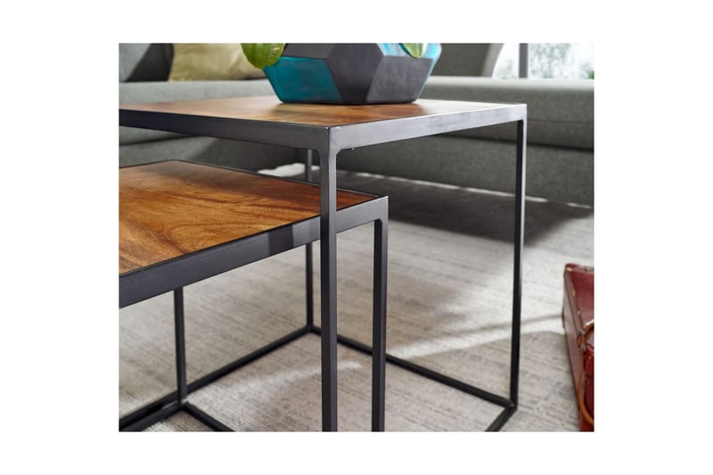 Sofabord Wohnling Sett med 2 massive treverk med metallben i moderne stil - Møbler - Bord - Avlastningsbord & sidobord - Lampebord & sidebord
