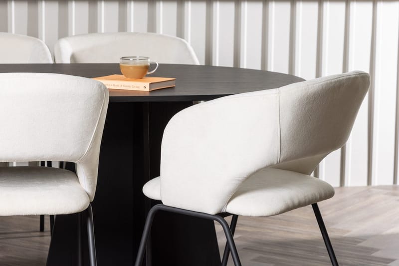 Bariso ovalt spisebord 230x115x75 cm med 6 Day spisestoler - Møbler - Bord - Spisegruppe