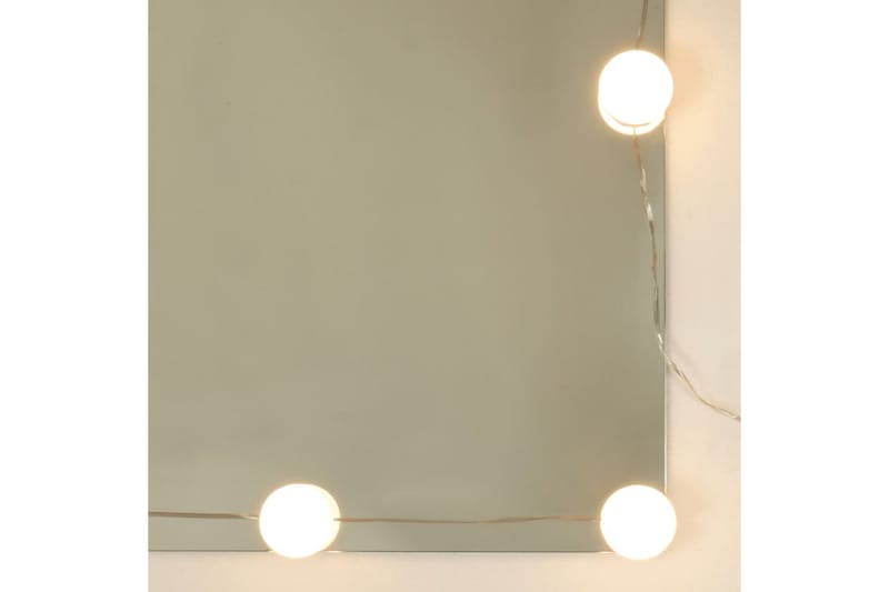 beBasic Sminkebord med LED brun eik 60x40x140 cm - Brun - Sminkebord & toalettbord