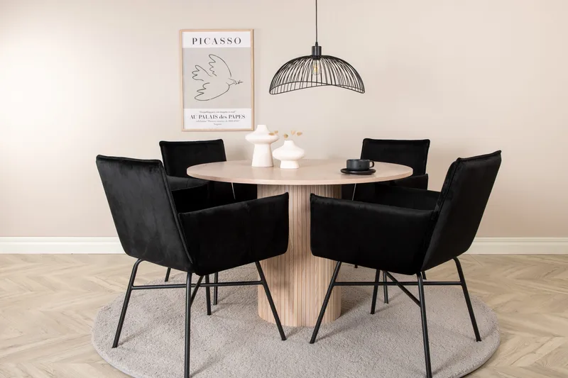 Bianca Rundt Spisebord med 4stk Pippi Spisestol