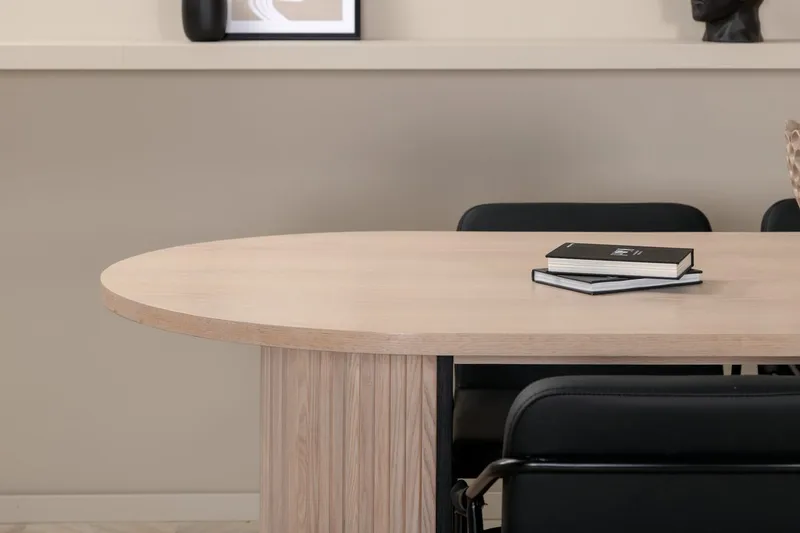 Bianca Spisebord 200 cm Ovalt med 4 Tvista Barstoler - Møbler - Bord - Spisegruppe