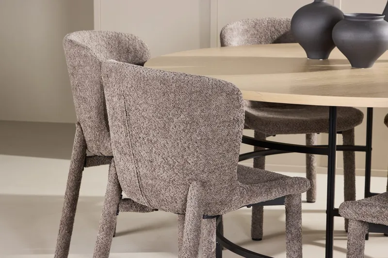 Copenhagen spisebord 140 cm rundt med 6 Astoria spisestoler - Møbler - Bord - Spisegruppe