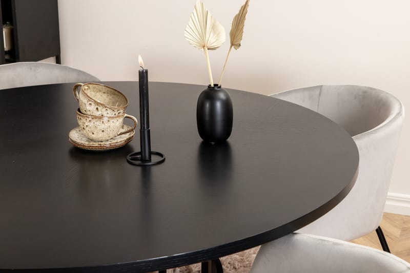 Copenhagen Spisegruppe 140 cm Rund med 4 Berit stoler - Møbler - Bord - Spisegruppe