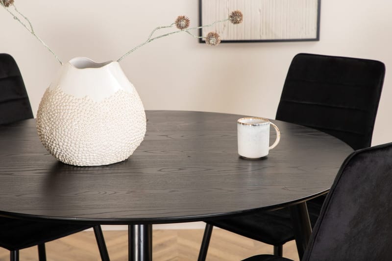 Dipp spisebord med 4 Windu spisestoler - Møbler - Bord - Spisegruppe