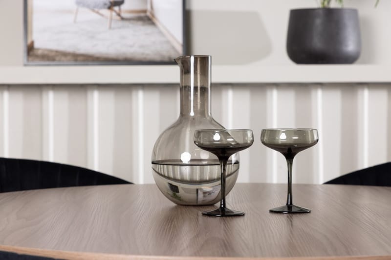 Durango rundt spisebord 120 cm med 4 Selma spisestoler - Møbler - Bord - Spisegruppe