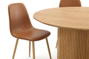 Edda spisegruppe rund 110 cm Eik med 4 Nibe spisestoler - Eik - Møbler - Bord - Spisegruppe