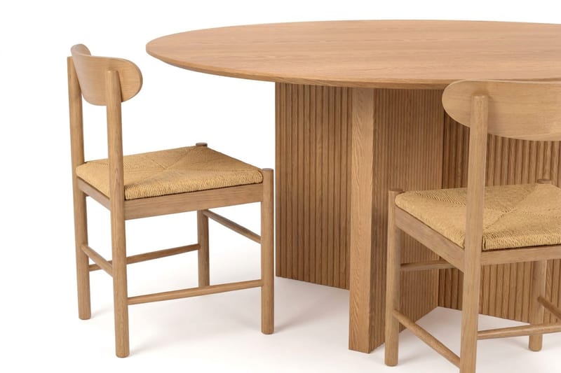 Edda spisegruppe rund 150 cm eik med 6 Malte spisestoler - Møbler - Bord - Spisegruppe