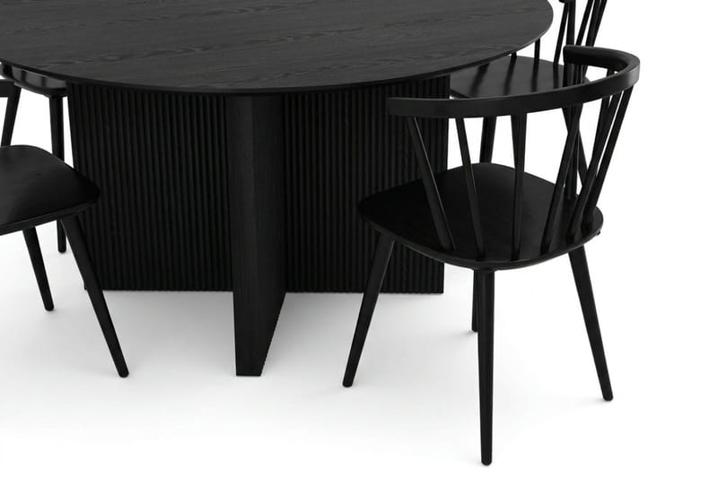 Edda spisegruppe rund 150 cm svart med 6 Tyrö spisestoler - Svart - Møbler - Bord - Spisegruppe