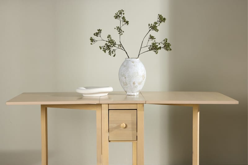 Edward klaffbord 150x80 cm - hvitvasket / - Møbler - Bord - Spisebord & kjøkkenbord