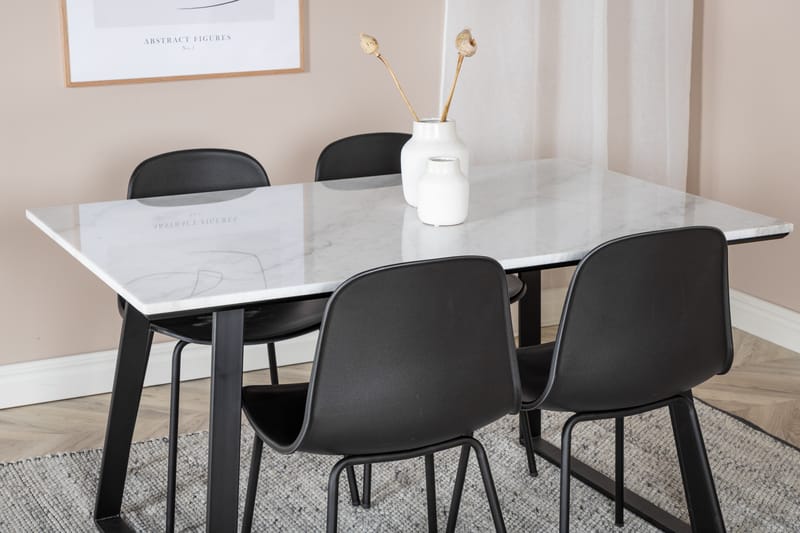 Estelle Matgruppe 140 cm Rektangulær med 4 Arctic stoler - Sort - Møbler - Bord - Spisegruppe