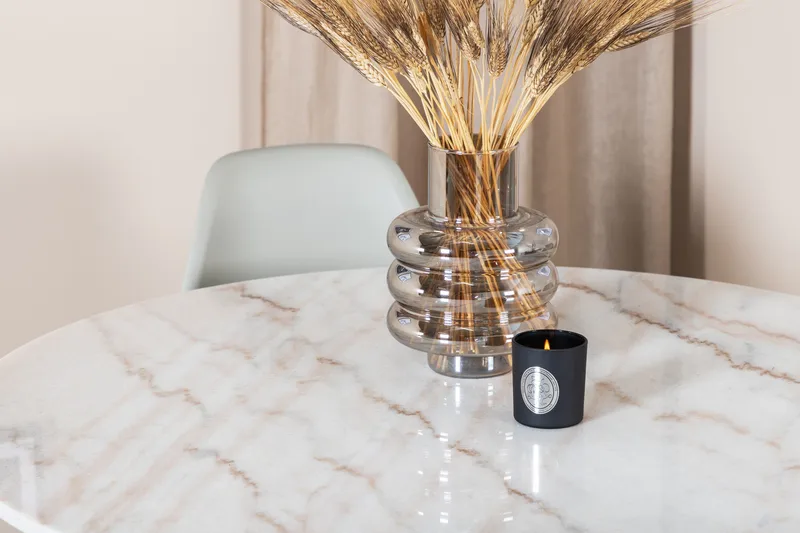 Estelle Spisegruppe 106 cm Rund med 4 Polar Stoler - Sort - Møbler - Bord - Spisegruppe