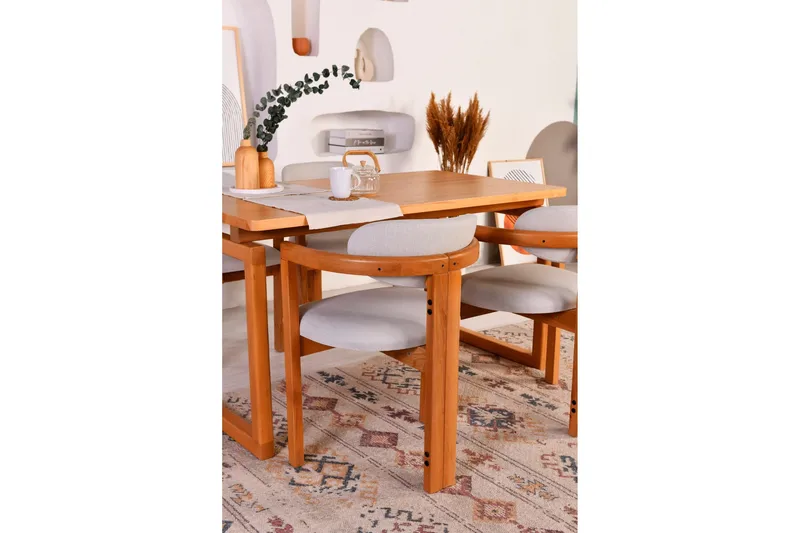 Frantz Spisegruppe - Møbler - Bord - Spisegruppe