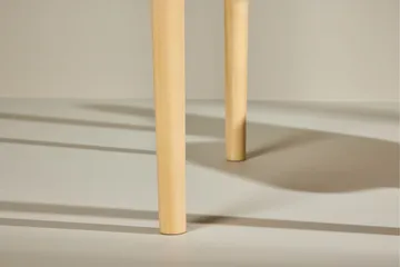 Gilda Spisebord 110 cm Rundt - Hvitlasert - Møbler - Bord - Spisebord & kjøkkenbord