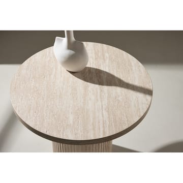 Härön Rundt Sofabord 50 cm i Stein med Riflet Søylefot - Beige - Møbler - Bord - Sofabord & salongbord