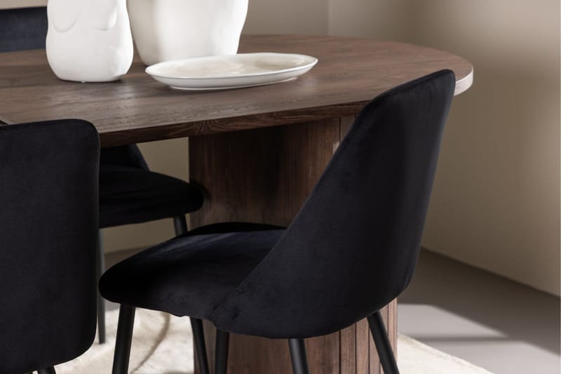 Härön Spisegruppe 200 cm Oval med 4 Night stoler - Mocca/Sort - Møbler - Bord - Spisegruppe
