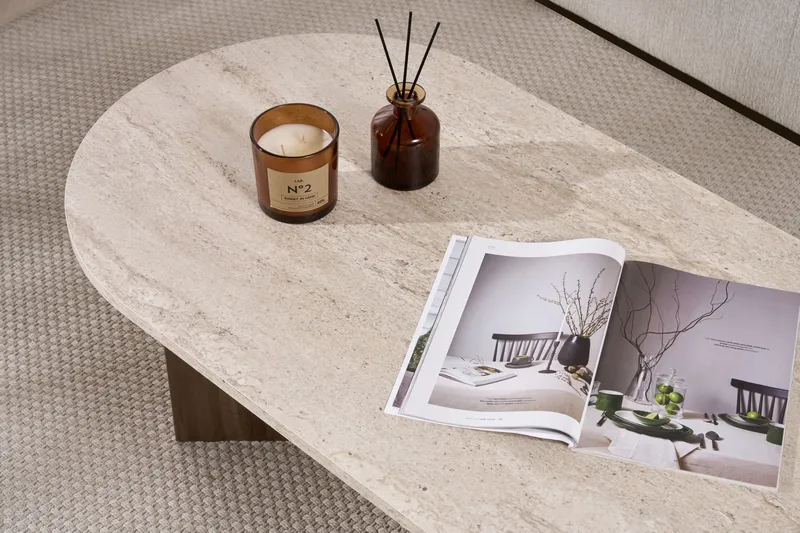 Hasina Ovalt Sofabord 119x60 cm med Travertin- og Valnøttutseende - Beige - Møbler - Bord - Sofabord & salongbord