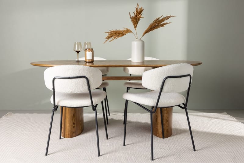 Isolde spisebord 180x90 cm med 4 Chico spisestoler