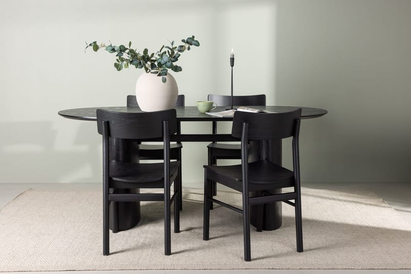 Isolde spisebord 180x90 cm med 4 Montros spisestoler