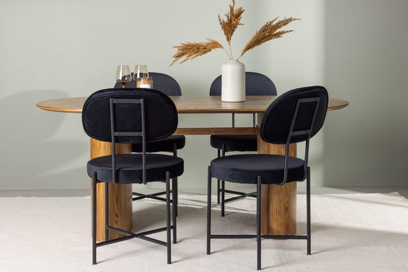 Isolde spisebord 180x90 cm med 4 Stella spisestoler